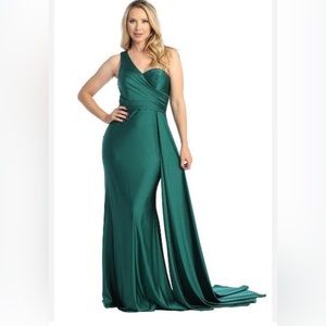 Formal dress with gray stretch. (Medium) 95% Polyester 5% spandex